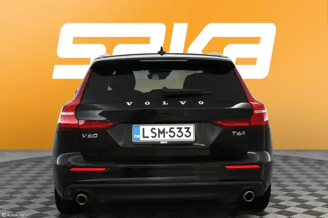 Musta Farmari, Volvo V60 – LSM-533