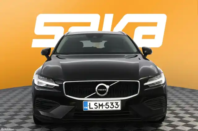 Musta Farmari, Volvo V60 – LSM-533