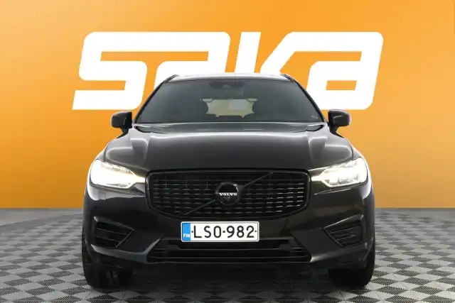 Musta Maastoauto, Volvo XC60 – LSO-982