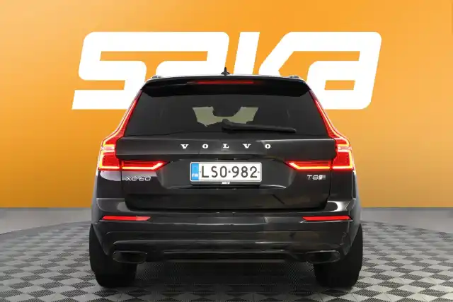 Musta Maastoauto, Volvo XC60 – LSO-982