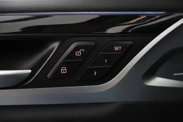 Musta Maastoauto, BMW X3 – LSV-414