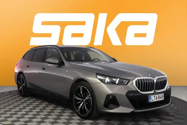 Harmaa Farmari, BMW 530 – LTA-849