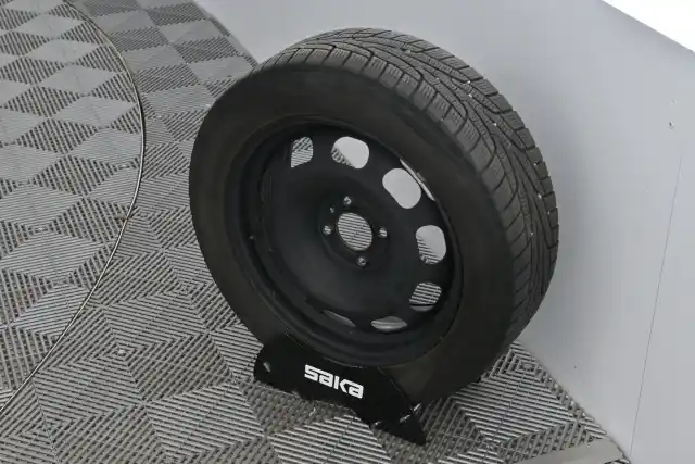 Punainen Viistoperä, Opel Corsa-e – LTH-414