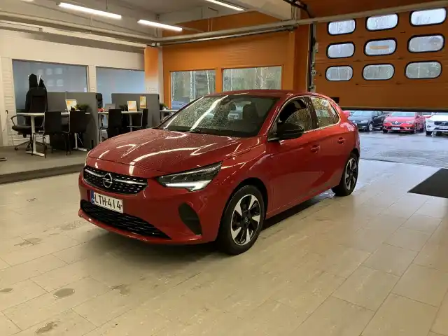 Punainen Viistoperä, Opel Corsa-e – LTH-414