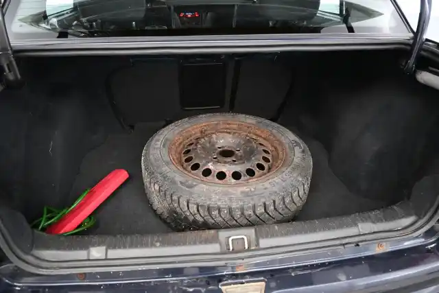 Sininen Viistoperä, Opel Astra – LVF-629
