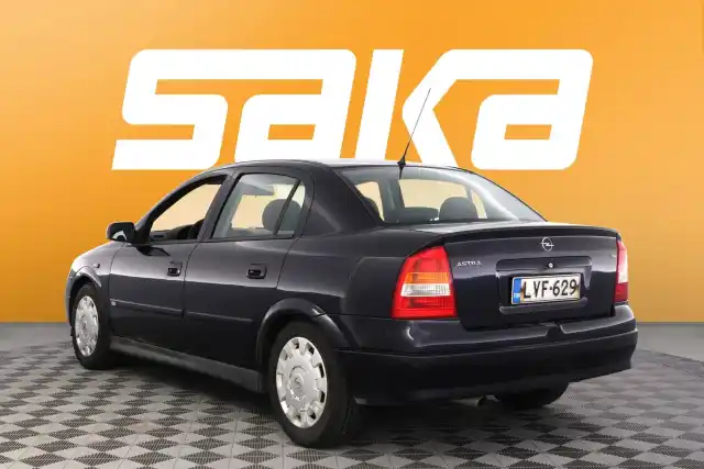 Sininen Viistoperä, Opel Astra – LVF-629