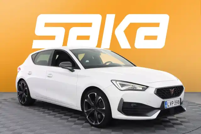 Valkoinen Viistoperä, Cupra Leon – LVP-398