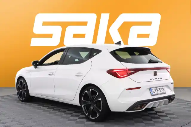 Valkoinen Viistoperä, Cupra Leon – LVP-398