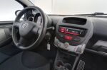 Musta Viistoperä, Toyota AYGO – LYU-457, kuva 10