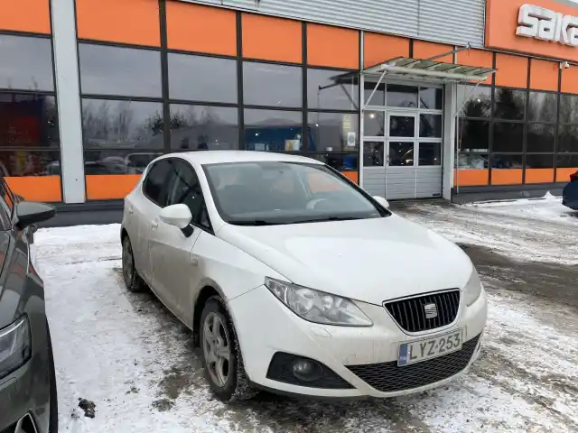 Valkoinen Monikäyttö, Seat Ibiza – LYZ-253