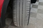 Punainen Maastoauto, Nissan Qashqai – LZA-653, kuva 25