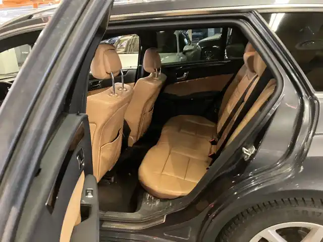  Farmari, Mercedes-Benz E – LZE-510