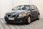 Sininen Sedan, Volvo S40 – LZI-265, kuva 3