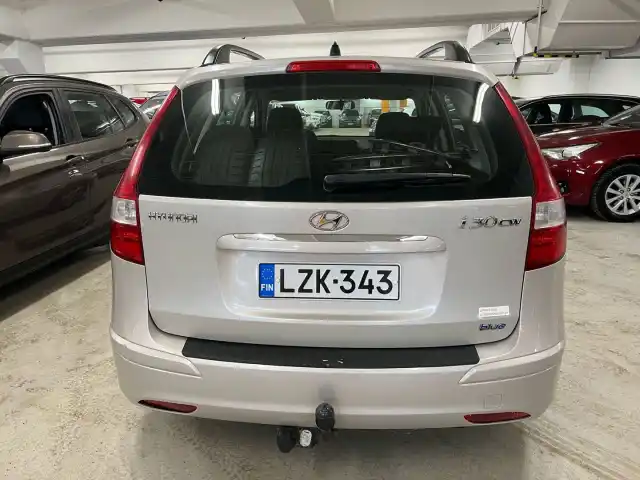 Hopea Farmari, Hyundai i30 – LZK-343