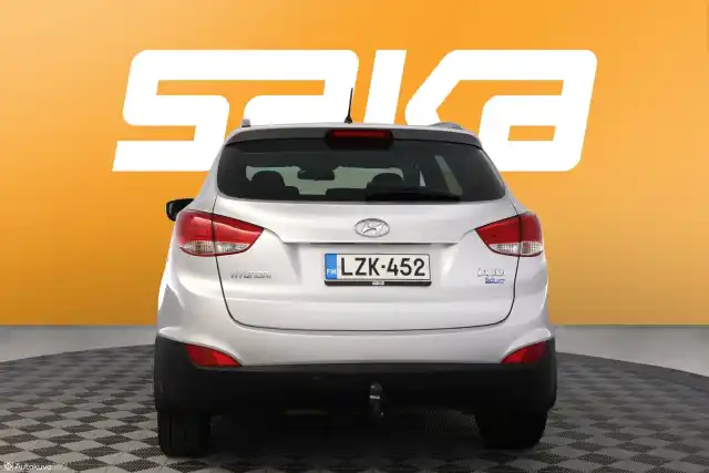 Hopea Maastoauto, Hyundai ix35 – LZK-452