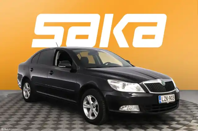 Musta Viistoperä, Skoda Octavia – LZK-903
