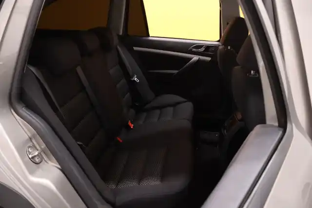 Beige Farmari, Skoda Octavia – LZK-926