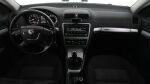 Beige Farmari, Skoda Octavia – LZK-926, kuva 17