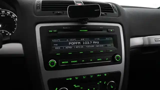Beige Farmari, Skoda Octavia – LZK-926