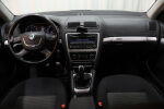 Beige Farmari, Skoda Octavia – LZK-926, kuva 8