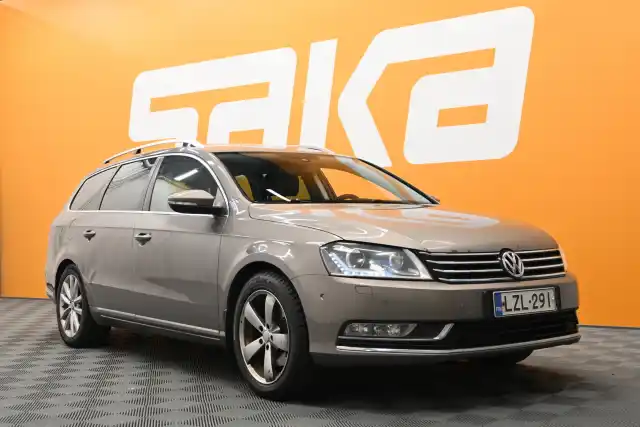 Ruskea (beige) Farmari, Volkswagen Passat – LZL-291