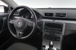 Harmaa Farmari, Volkswagen Passat – LZL-292, kuva 10