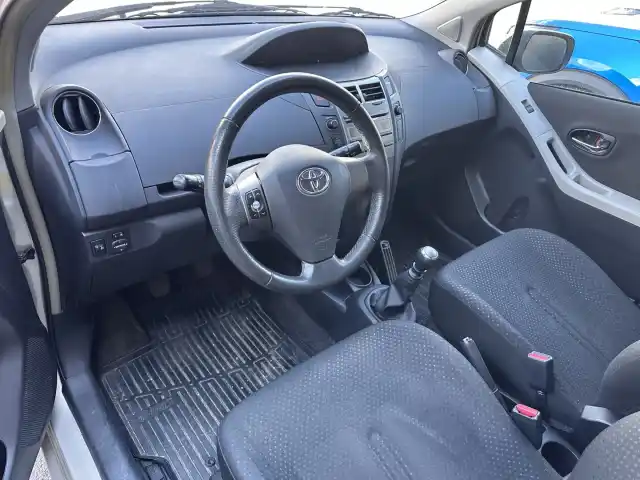 Hopea Viistoperä, Toyota Yaris – LZM-275