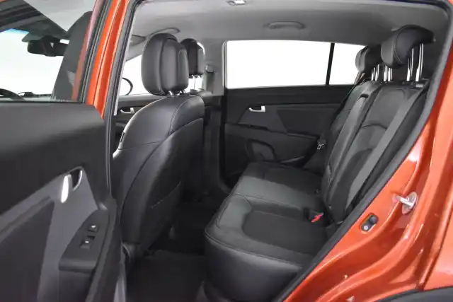 Oranssi Maastoauto, Kia Sportage – LZM-520