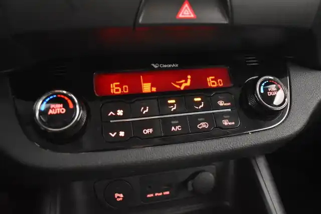Oranssi Maastoauto, Kia Sportage – LZM-520