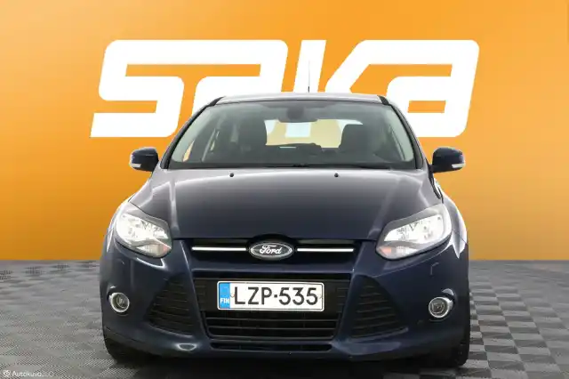 Sininen Viistoperä, Ford Focus – LZP-535