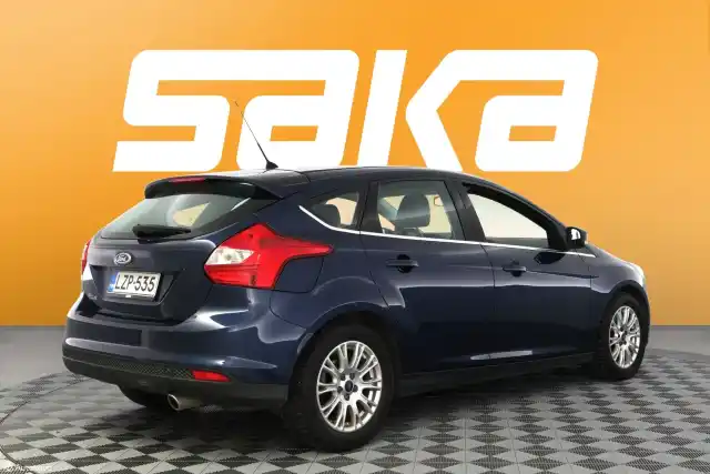 Sininen Viistoperä, Ford Focus – LZP-535