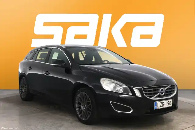 Musta Farmari, Volvo V60 – LZR-196