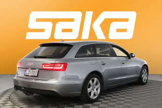 Harmaa Farmari, Audi A6 – LZU-220