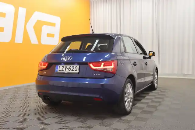 Sininen Viistoperä, Audi A1 – LZV-620