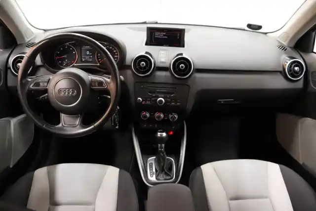 Sininen Viistoperä, Audi A1 – LZV-620