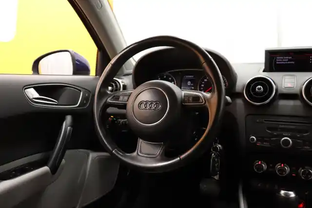 Sininen Viistoperä, Audi A1 – LZV-620