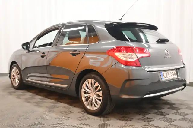 Harmaa Viistoperä, Citroen C4 – LZX-498