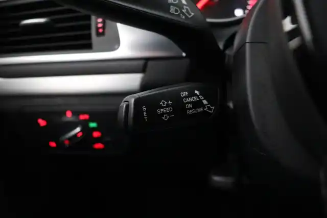 Harmaa Viistoperä, Audi A7 – LZX-983