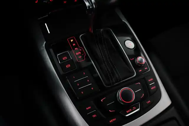 Harmaa Viistoperä, Audi A7 – LZX-983