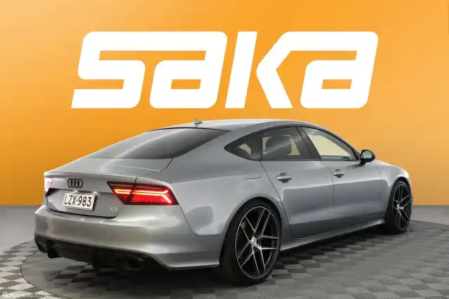 Harmaa Viistoperä, Audi A7 – LZX-983