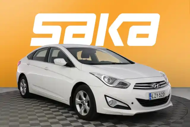 Valkoinen Sedan, Hyundai i40 – LZY-522