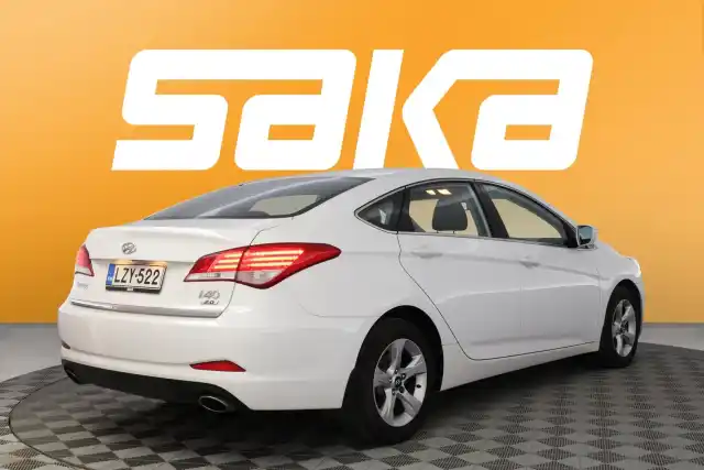 Valkoinen Sedan, Hyundai i40 – LZY-522
