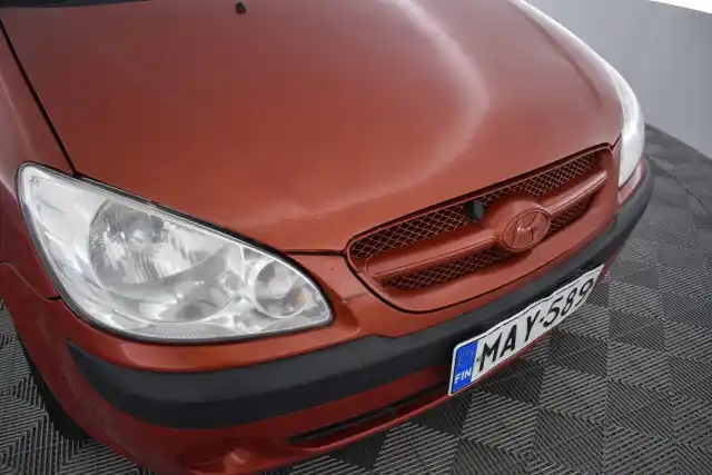 Punainen Viistoperä, Hyundai Getz – MAY-589