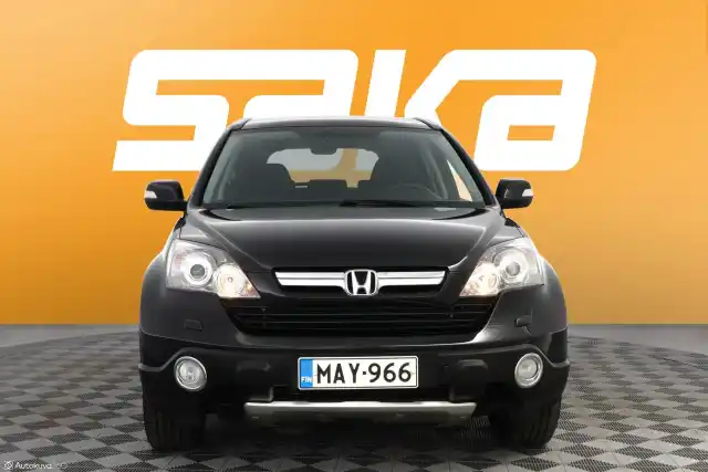 Musta Maastoauto, Honda CR-V – MAY-966