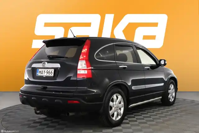 Musta Maastoauto, Honda CR-V – MAY-966
