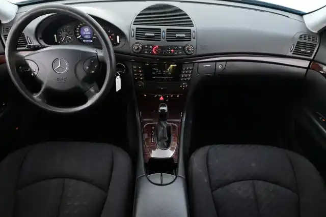 Musta Sedan, Mercedes-Benz E – MBG-853