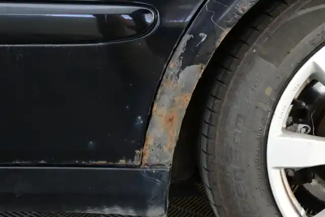 Musta Sedan, Mercedes-Benz E – MBG-853