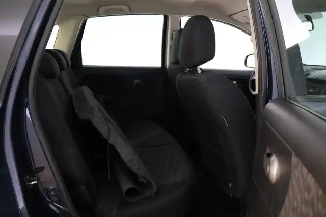 Sininen Tila-auto, Nissan Note – MBI-687