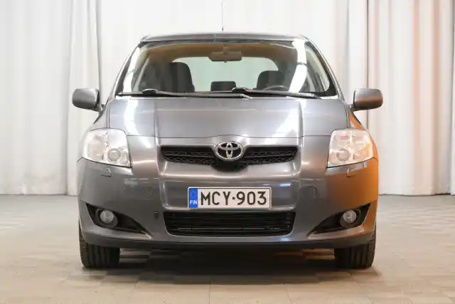 Harmaa Viistoperä, Toyota Auris – MCY-903