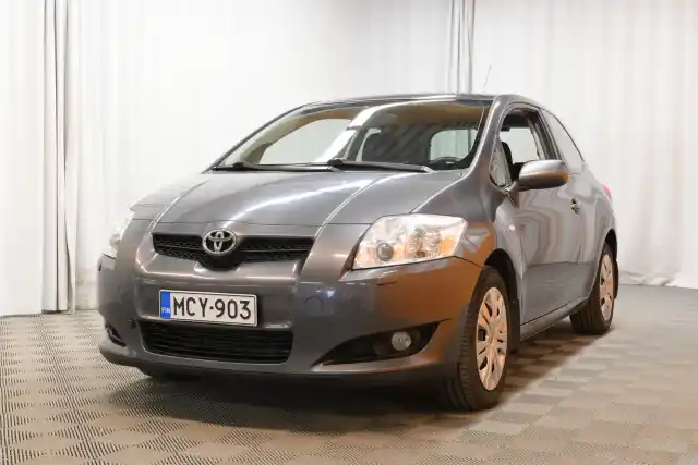 Harmaa Viistoperä, Toyota Auris – MCY-903